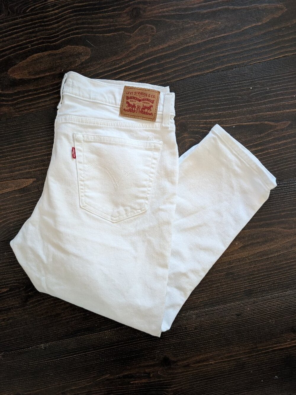 Levi’s Boyfriend Jeans Women’s Size 31 White Denim 3/4
